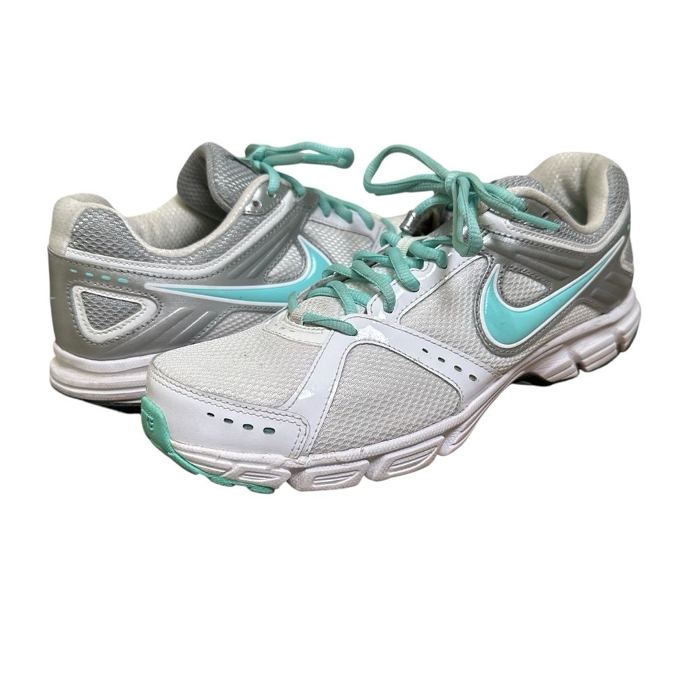 Nike Women’s 10.5 Running Shoe